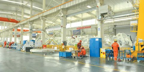 格爾木市推進(jìn)老年人關(guān)愛與綠色能源發(fā)展 意外傷害保險(xiǎn)全覆蓋與風(fēng)力發(fā)電技術(shù)服務(wù)并進(jìn)